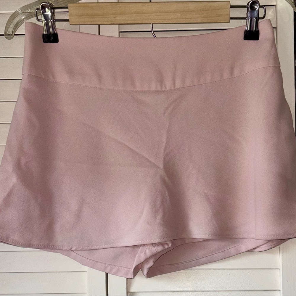 Express Light Pink Women's Skort